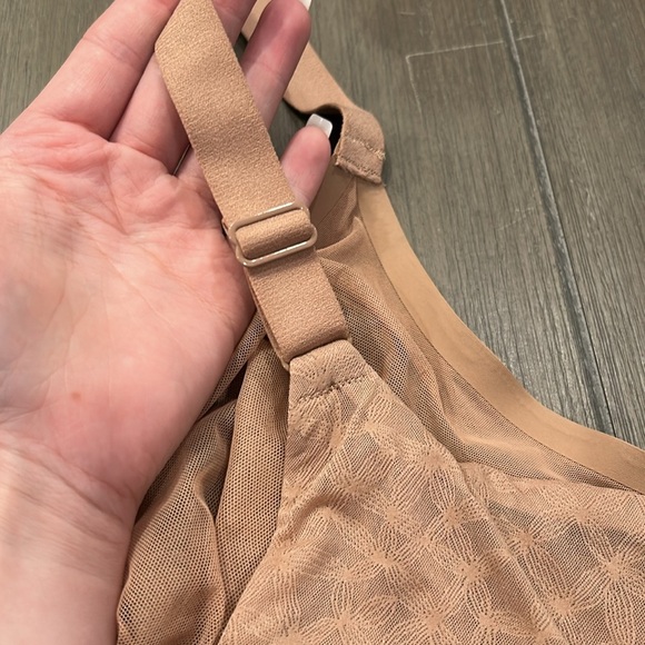 NWT! Chantelle Stella Lace Unlined Underwire Bra - Picture 10 of 12